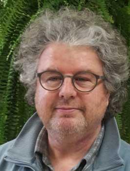 Erdbeerexperte Ralf Jung